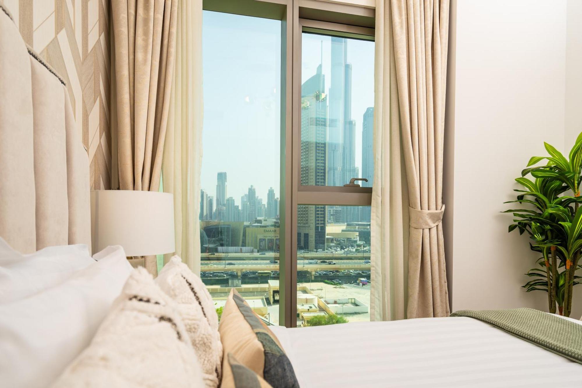 Prime Retreats @ Downtown Views By Emaar Dubai